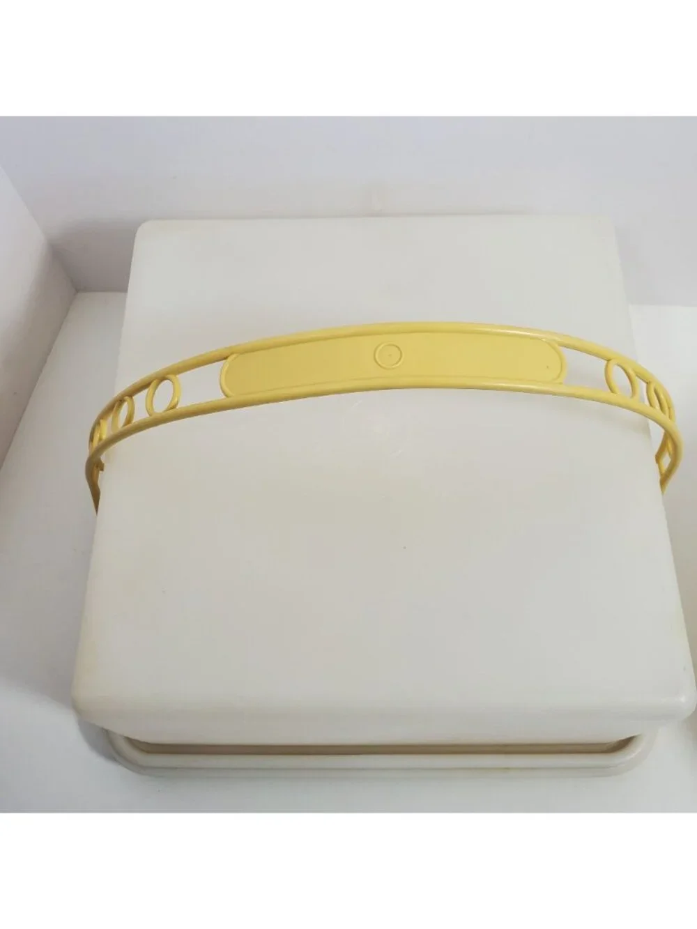 Vintage Tupperware Cake Takers Handles Lot Round Square MCM Harvest Sheer